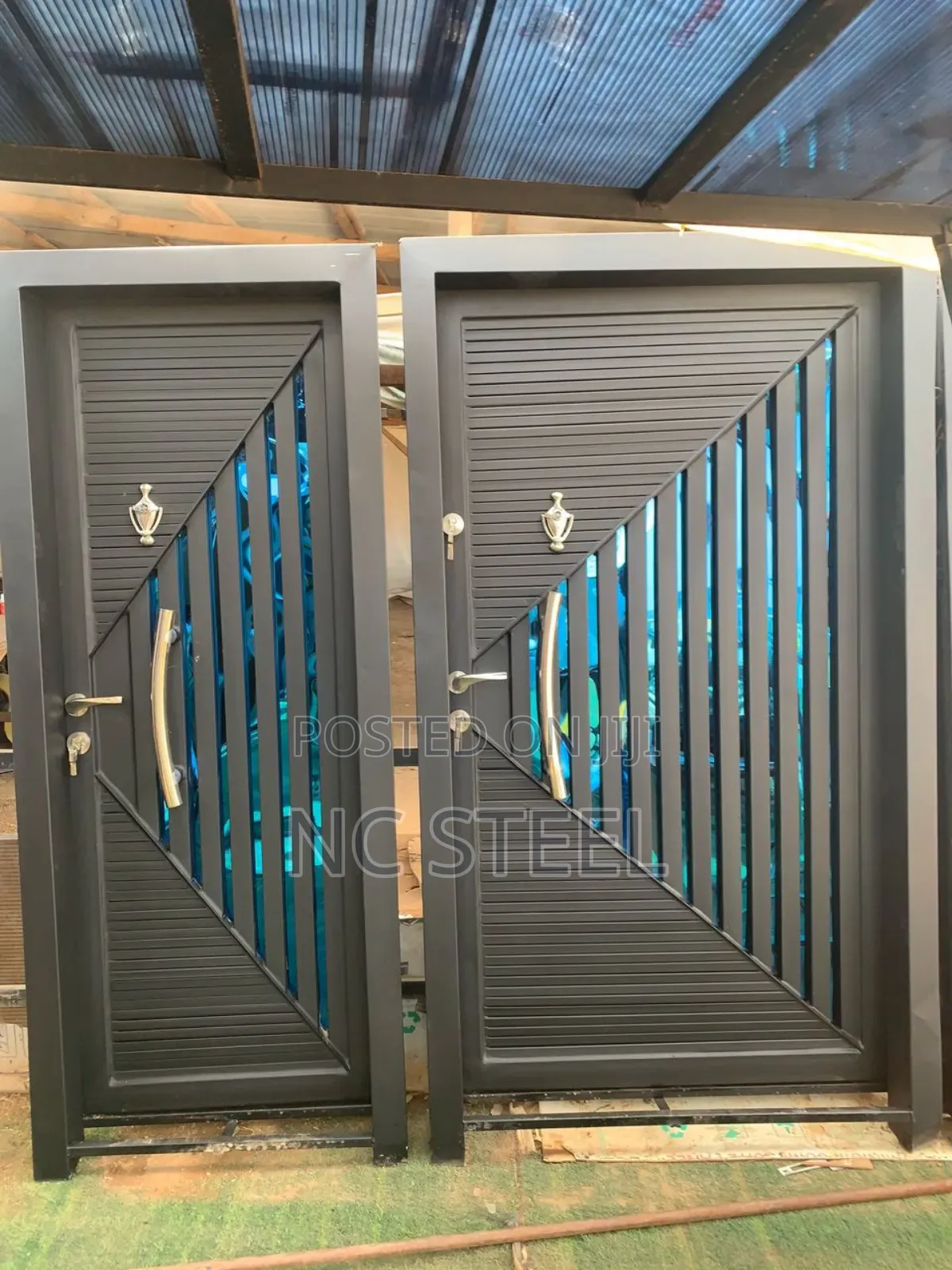 Stripe Door