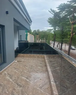 Stylish Frameless Balcony Glass Railing