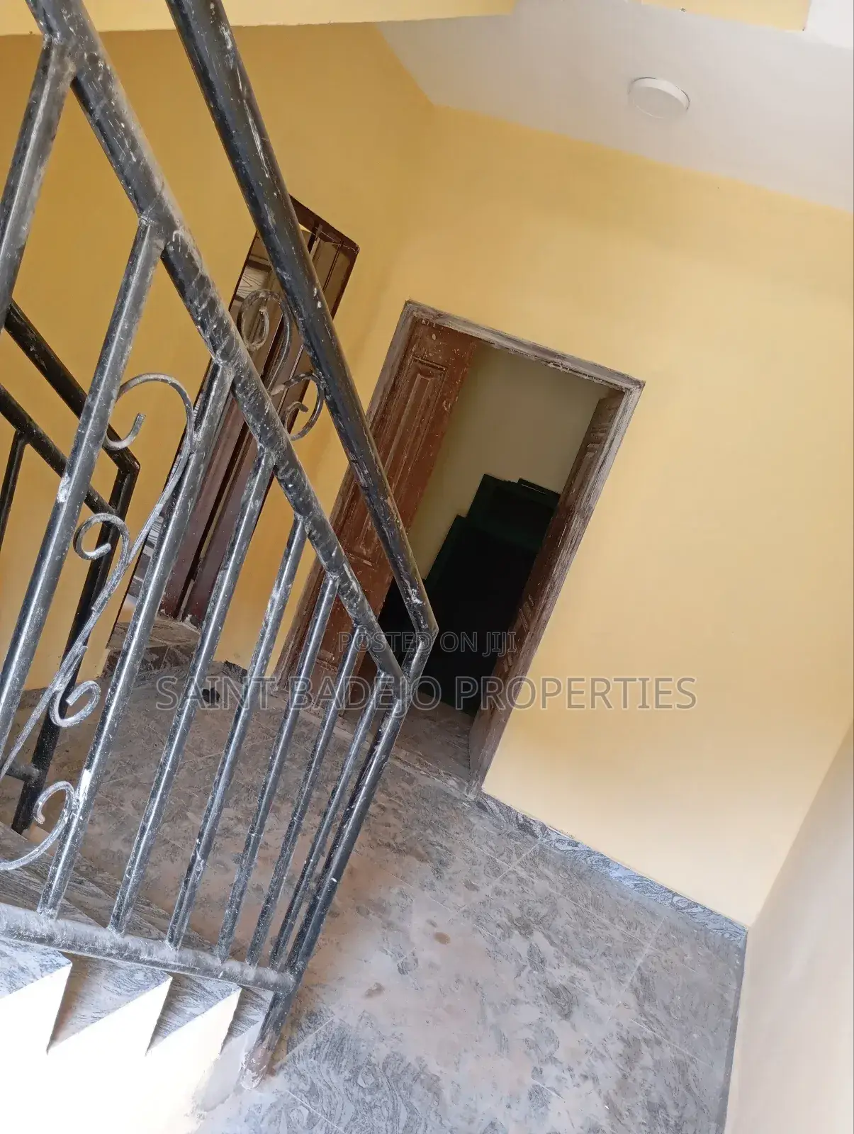 1bdrm Block of Flats in Orelope Area, Gberigbe for rent