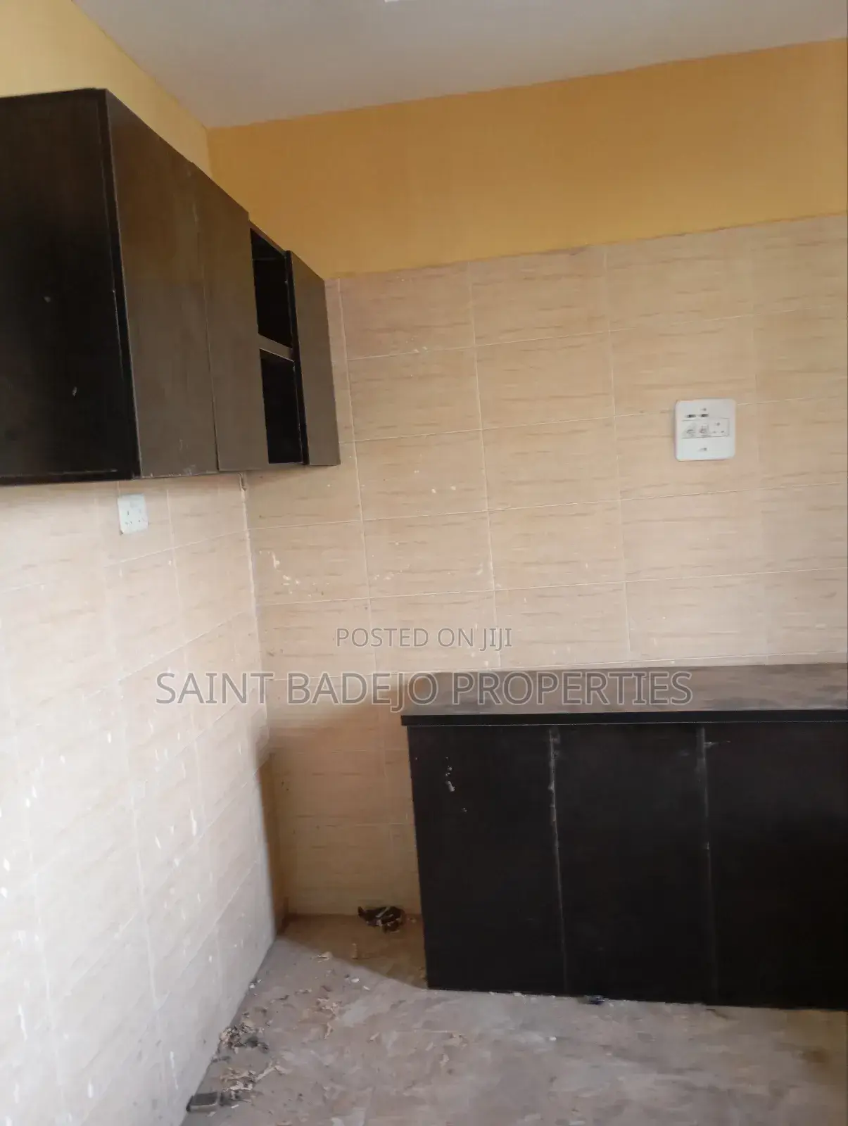 1bdrm Block of Flats in Orelope Area, Gberigbe for rent