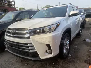 Toyota Highlander Limited 4x2 V6 (3.5L 6cyl 8A) 2018 White