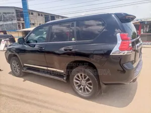 Toyota Land Cruiser Prado 4.0 2021 Black