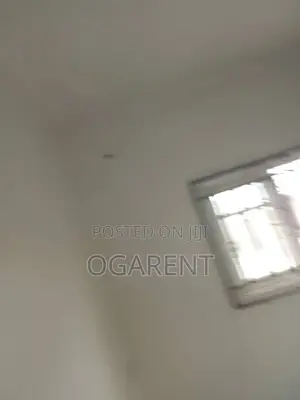 2bdrm Apartment in Off First Ugbor, Benin City for rent
