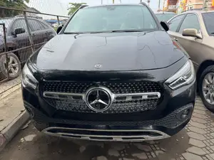 Mercedes-Benz GLA 250 2021 Black