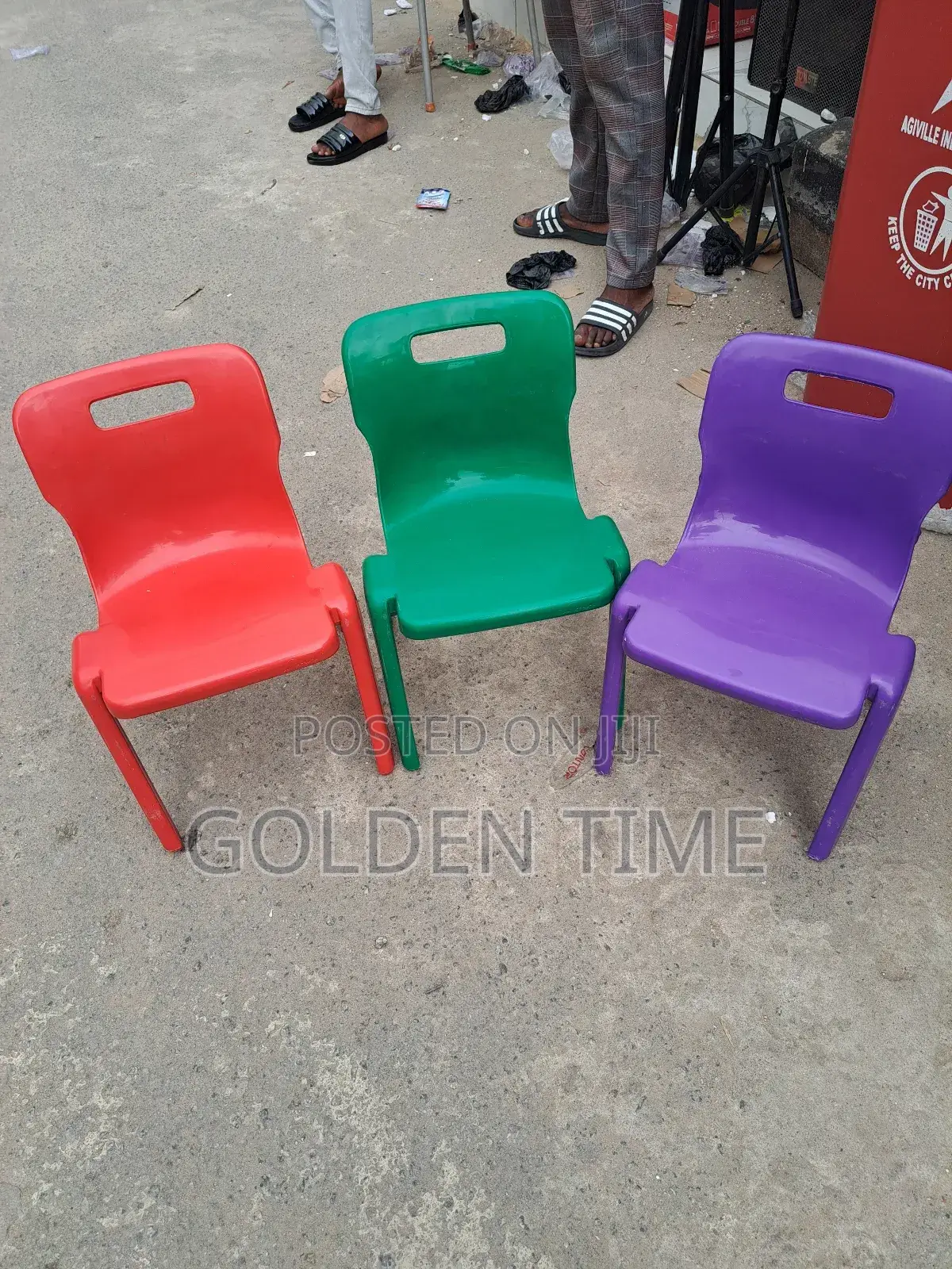 Plastic Strong School Chairs