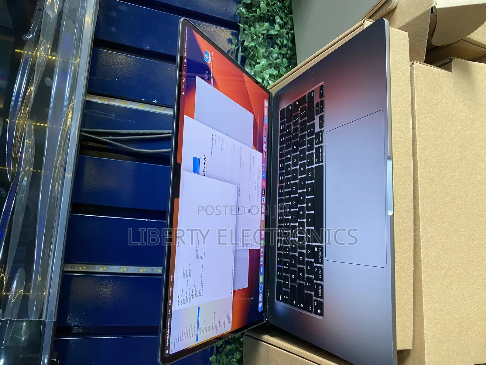 Laptop Apple MacBook Air 2023 M2 8GB Apple M2 SSD 512GB