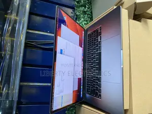 Laptop Apple MacBook Air 2023 M2 8GB Apple M2 SSD 512GB