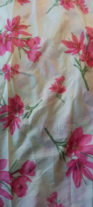 Tm Interiors Exclusive Mattress/Bed Cover