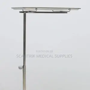 Acute Care Trolleyg
