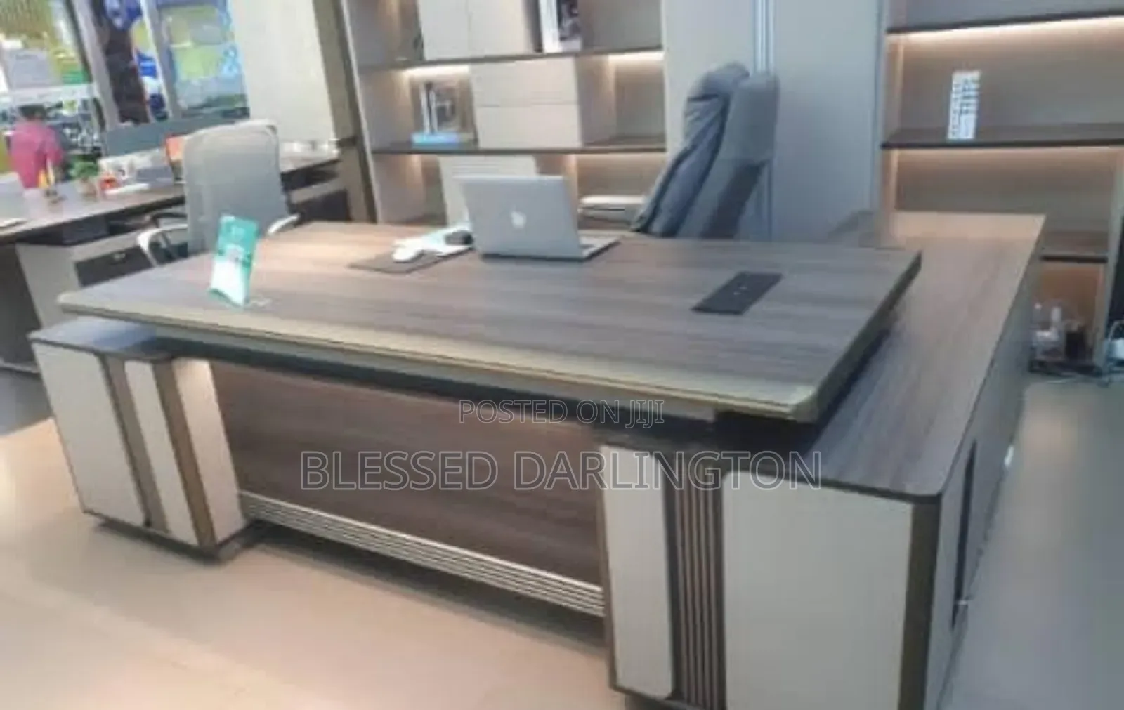Ceo Specious Office Table