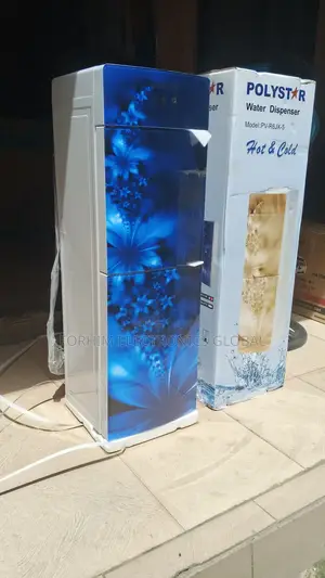 Polystar Water-dispenser