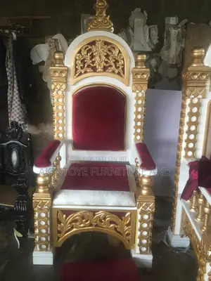 2 Royal Singles Chair