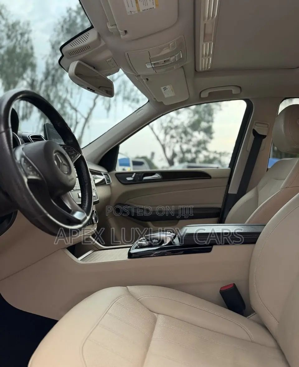 Mercedes-Benz GLE-Class 2017 White