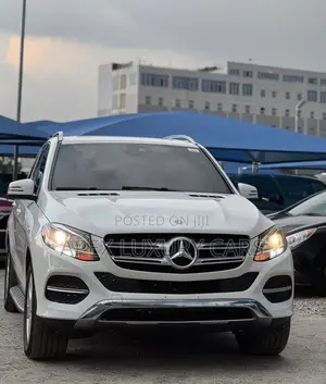 Mercedes-Benz GLE-Class 2017 White