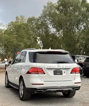 Mercedes-Benz GLE-Class 2017 White