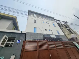 3bdrm Apartment in Off Kingsway, Ikoyi for sale