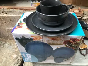 16 PCS Ceramic Dinnerset Black