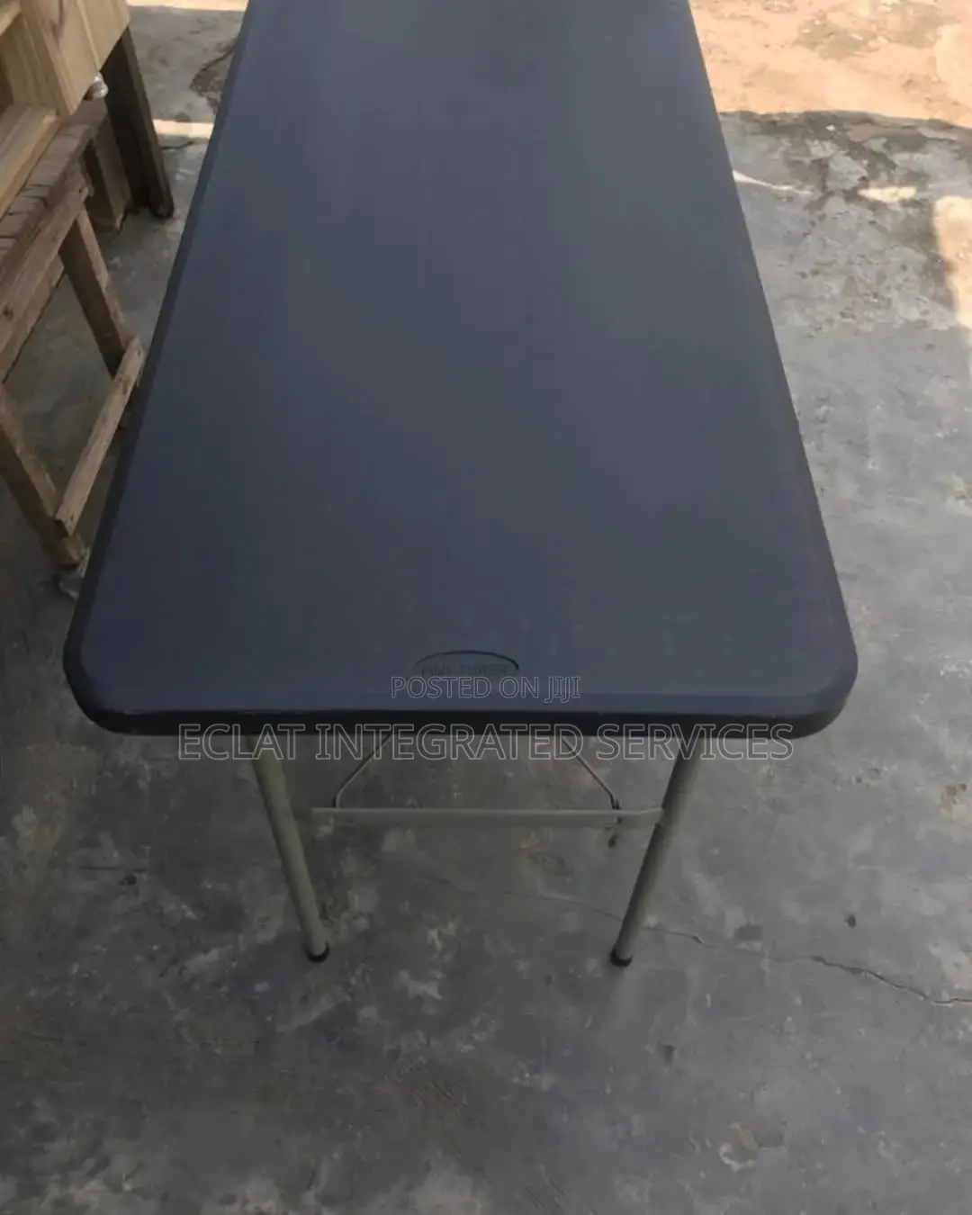 4ft Rectangle Foldable Table