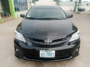 Toyota Corolla S 4dr Sedan (1.8L 4cyl 4A) 2013 Black