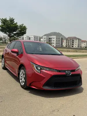 Toyota Corolla LE 2021 Red