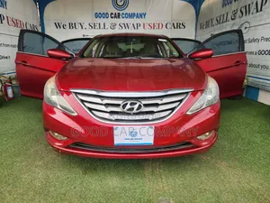 Hyundai Sonata 2011 Red