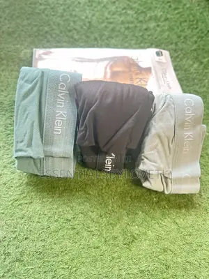 Calvin Klein Classic Fit
