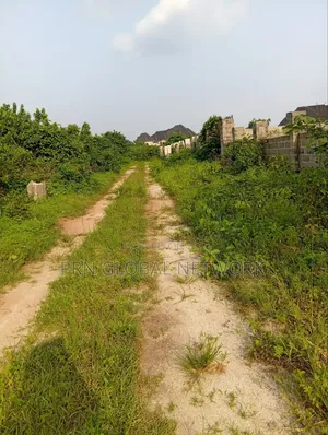 Sharp Plot for Sale Redemption Estate