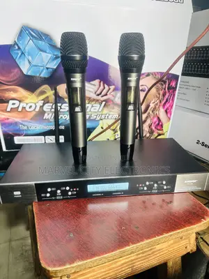 Shure Rc-80 Professional Wireless Microphone