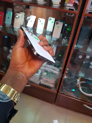 Apple iPhone 14 Pro Max 256 GB White