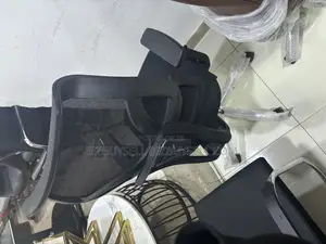 Ergonomic Mesh Swivel Chair