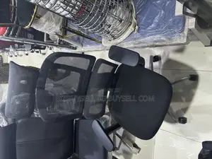 Ergonomic Mesh Chair
