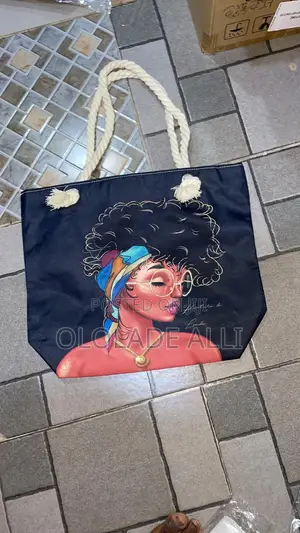 Tote Bag With Zip