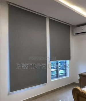 Form_fitting Roller Blinds