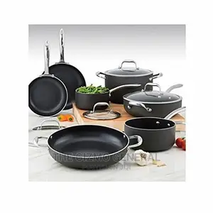 Puck Hard Anodized Cookware Set