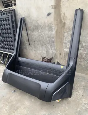 Toyota Hilux 2020 / 2025 Bucket Carrier Booth Available