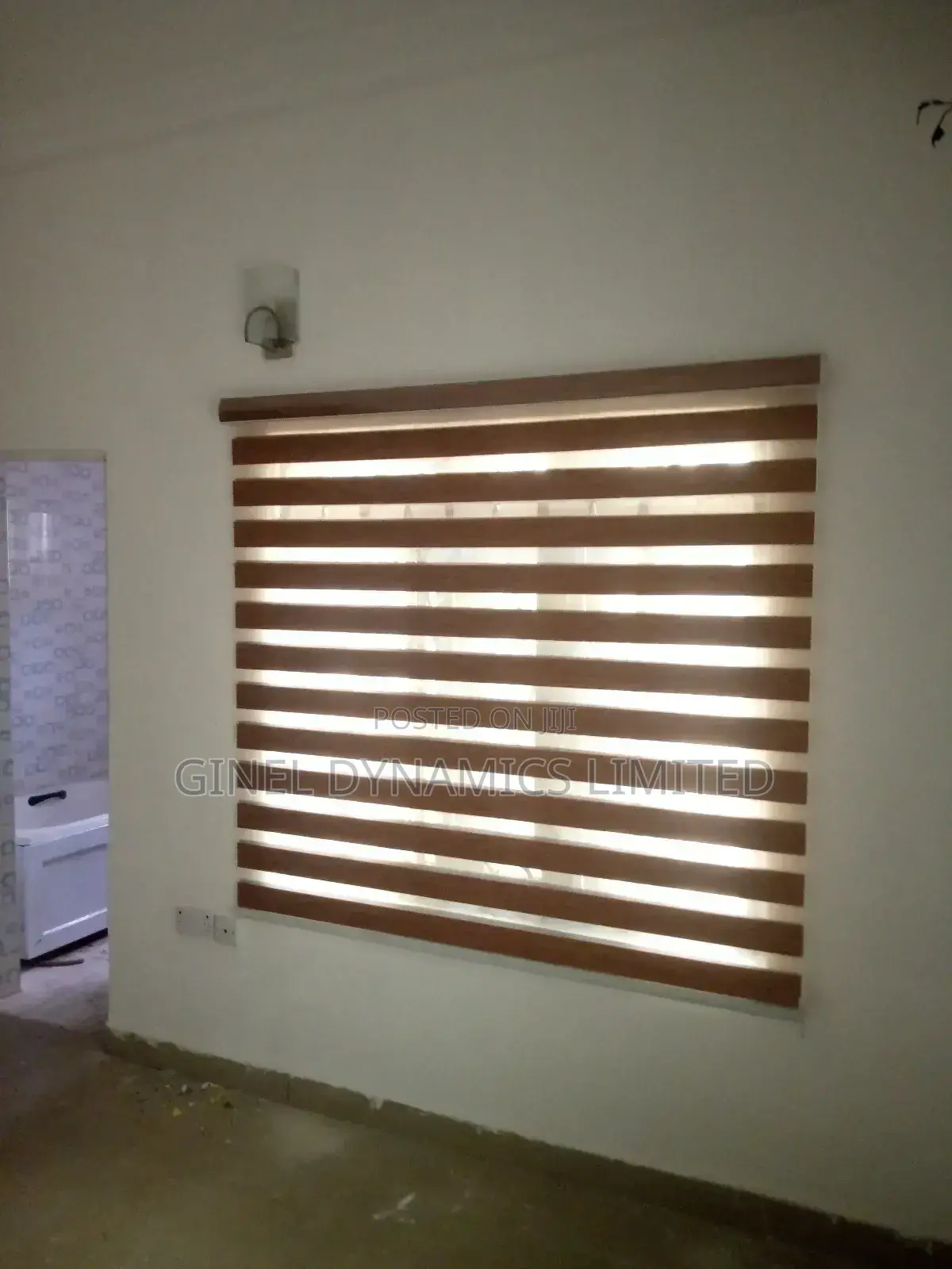 Smart Space Window Blinds ( Free Delivery)