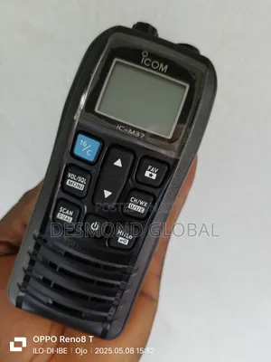 VHF Marine Transceiver , Ic -M37