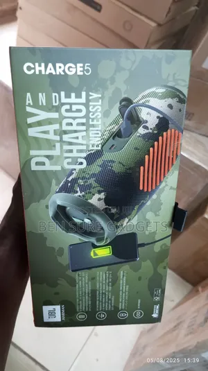JBL Charge 5