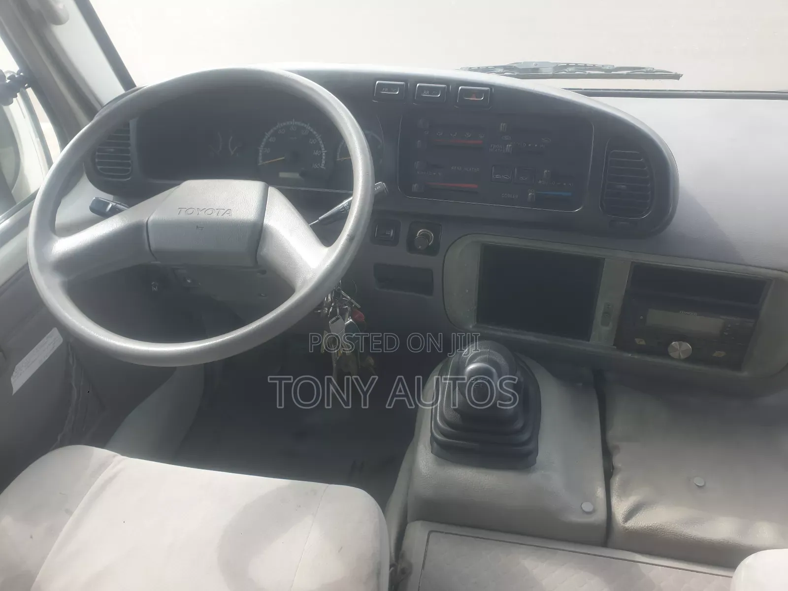Toyota Coaster 2018 White