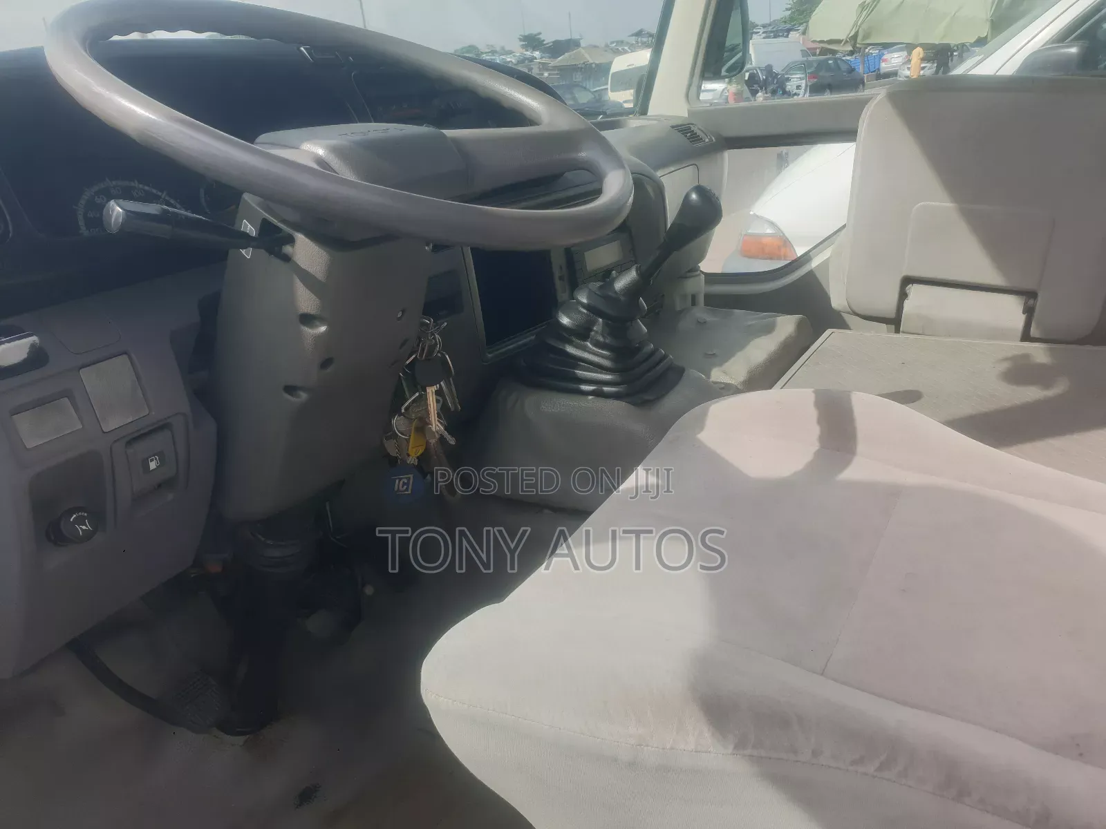 Toyota Coaster 2018 White