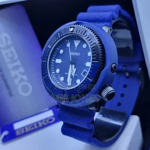 Seiko Divers Watch Navy Blue Strap