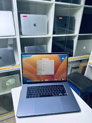 Laptop Apple MacBook Pro 2019 16GB Intel Core I9 SSD 1T