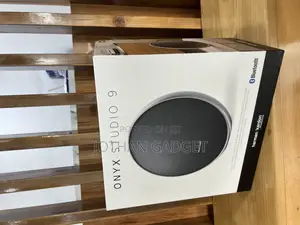 Onyx Studio 9