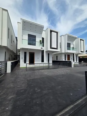 Furnished 4bdrm Duplex in Private Estate Lekki for sale