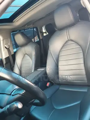 Toyota Highlander XLE 2021 Black