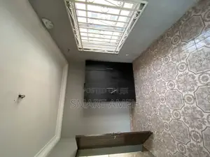 2bdrm Block of Flats in Fo1, Kubwa for rent