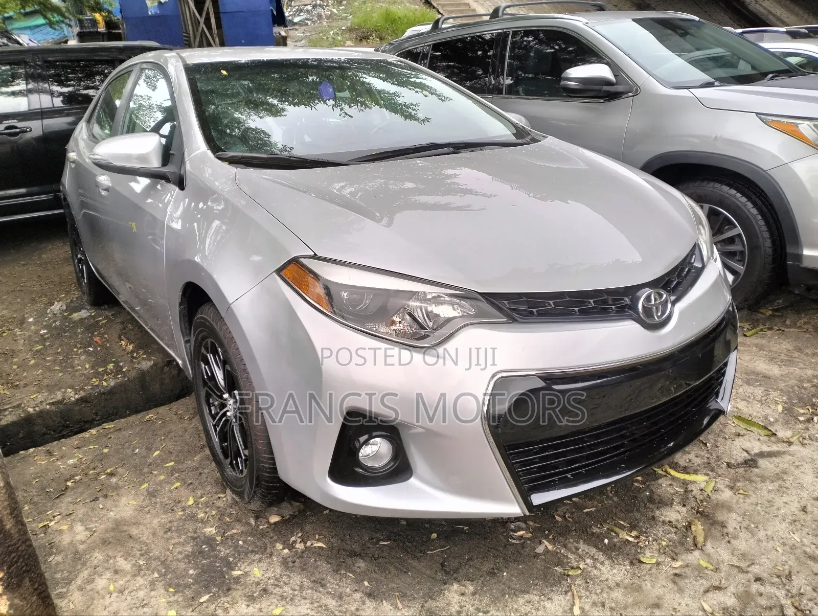 Toyota Corolla 2015 Silver