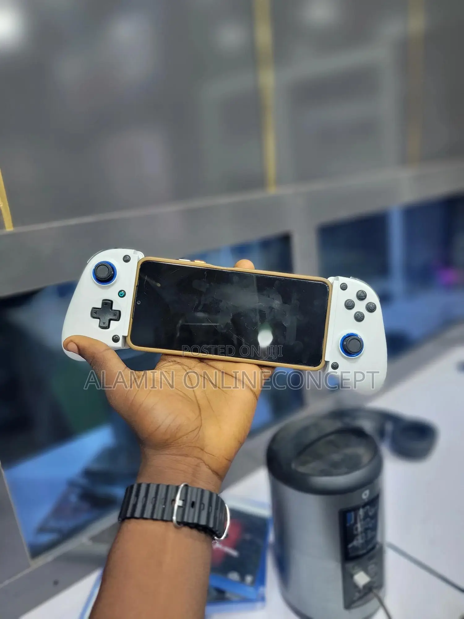 D 11 Phone Controller