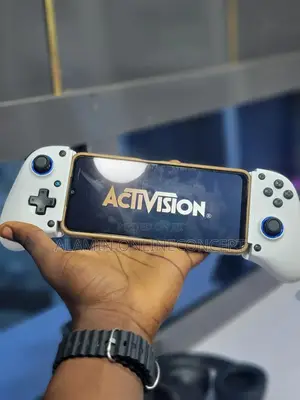 D 11 Phone Controller