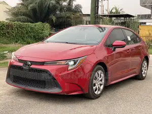 Toyota Corolla 2021 Red